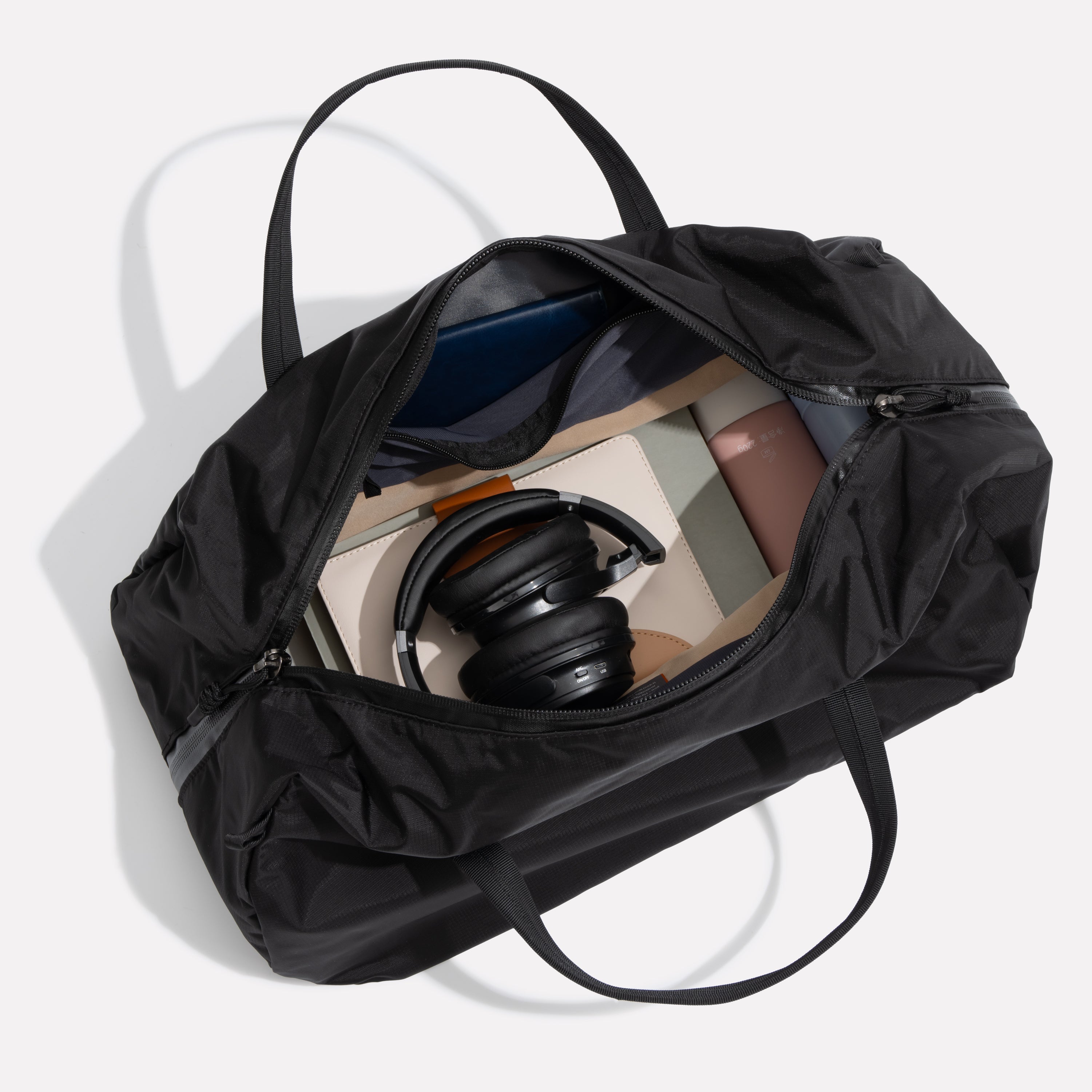 Sophisticated Men's Adventure Duffle