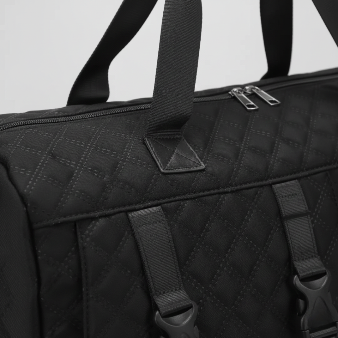 Delilah Argyle  Holdall Bag