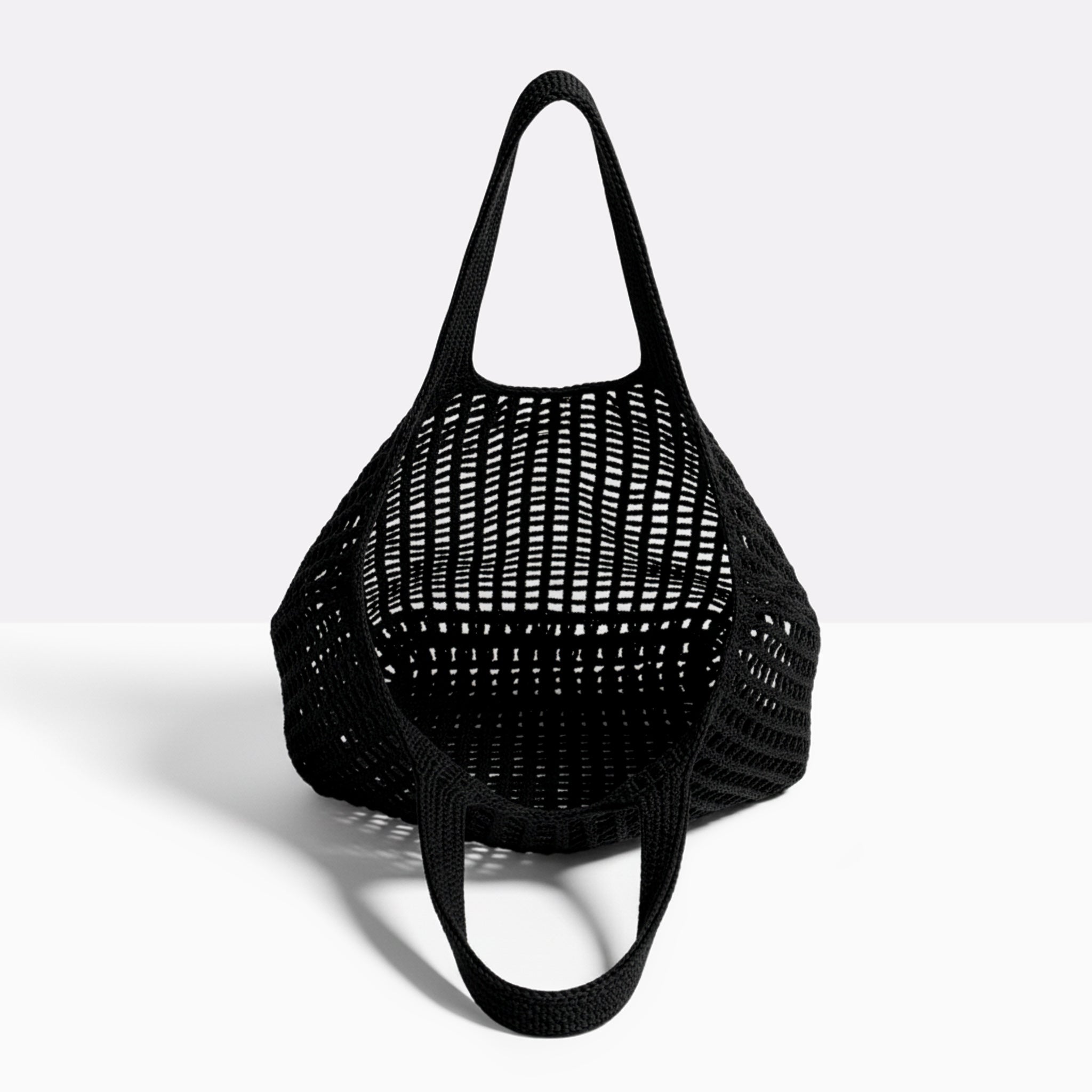 Breeze Woven Shoulder Bag